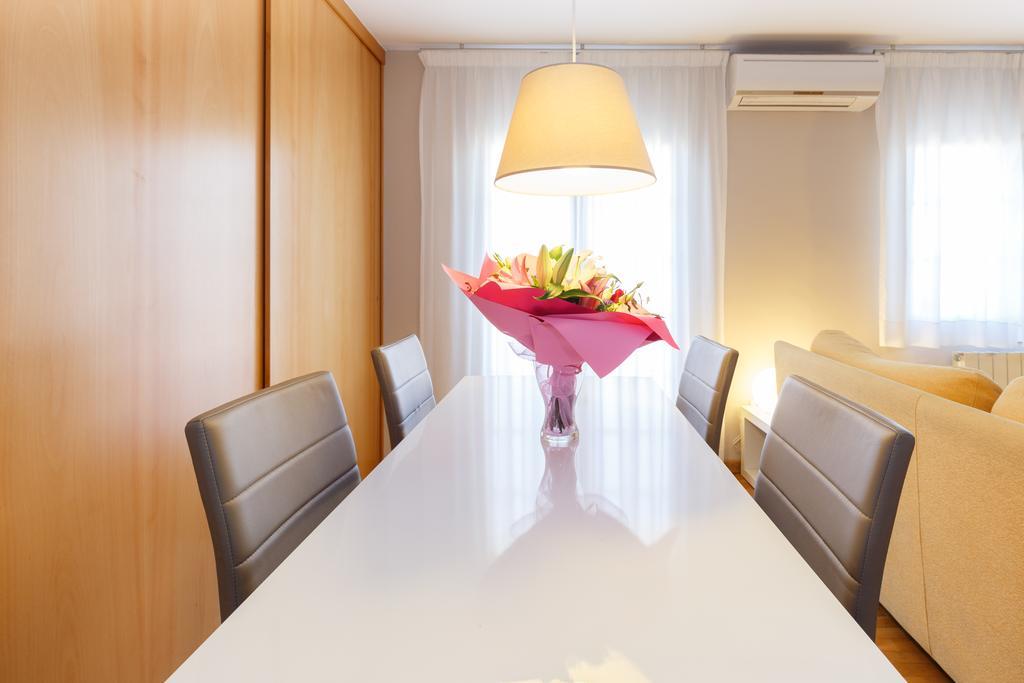 Letsgo Sagrada Familia Penthouse Apartamento Barcelona Exterior foto